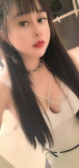 龙岗大奶诱惑萌萌