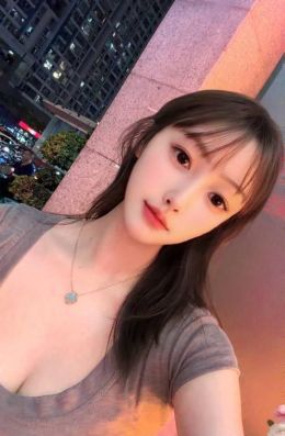 南山性感大胸女友茶茶