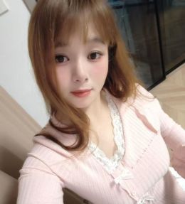 杭州东站巨乳妹