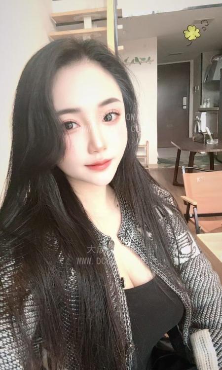 天河性感大胸奶瓶