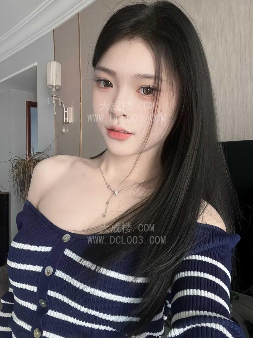 天津粉粉调情小女友