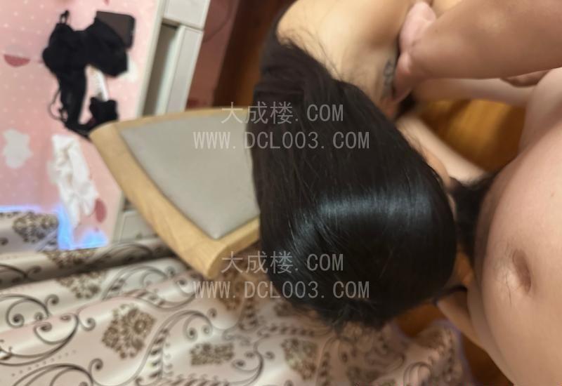南昌青山湖风骚纹身少妇
