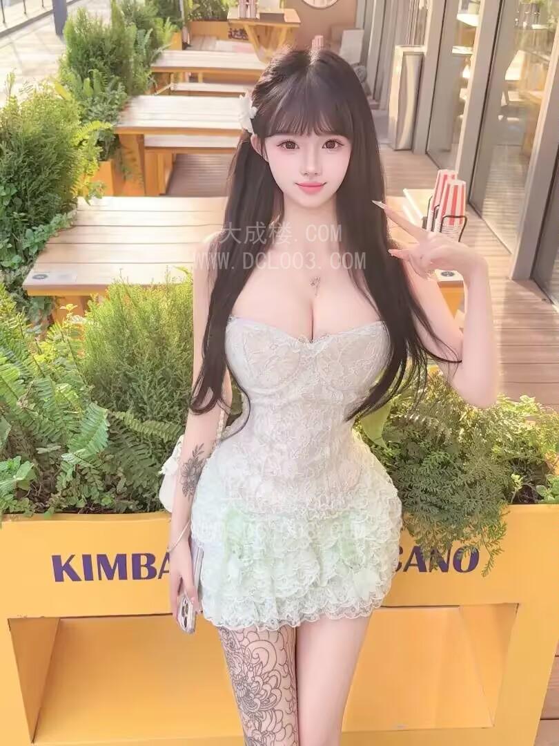 徐汇胸大水多粉嫩妹妹