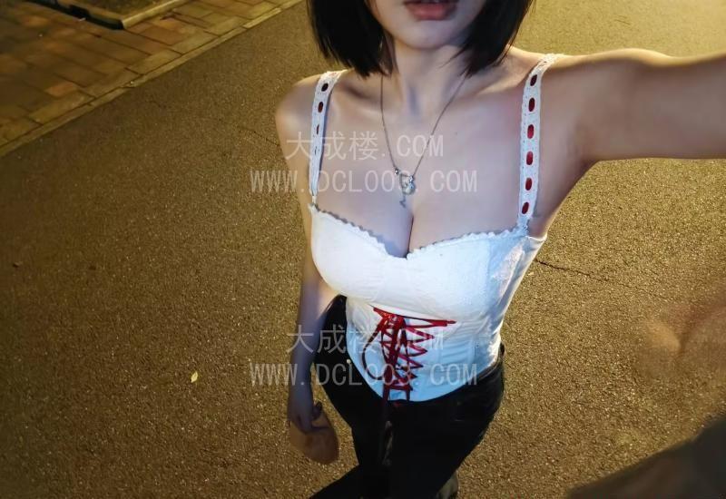 天河希希颜值在线身材好