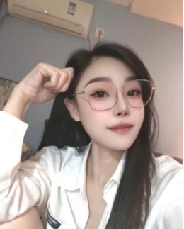 瑜伽老师小七