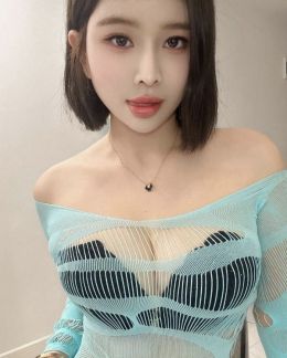 完美身材白虎b曦瑶