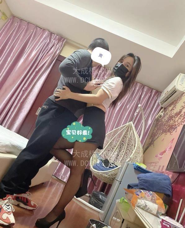 成都跳艳舞美女老师