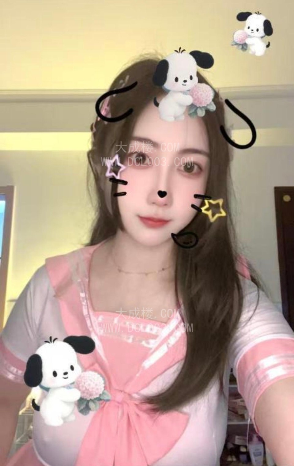 杭州东站三通年轻小姐姐